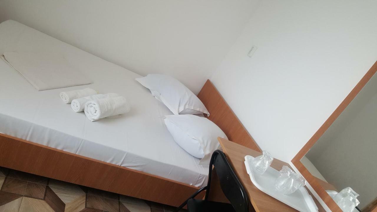 Vila Yza Hotel Eforie Bagian luar foto